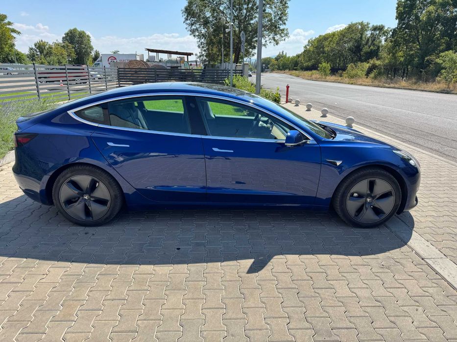 Продавам Tesla M3LR