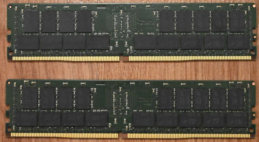 Memorii server Micron 32GB 2RX4 PC4-2933y-RB2-12 DDR4 PC4-25600 32G
