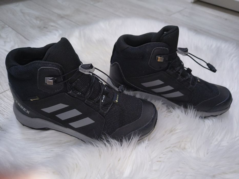 Adidas perfomance terex