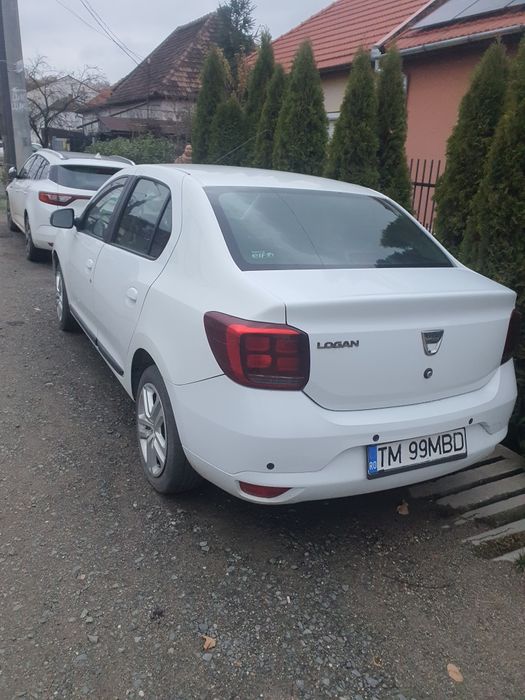Vand Dacia Logan Prestige cu gaz