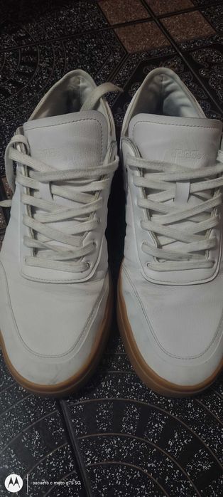Обувки маратонки Adidas, Kswiss - цената се коментира.