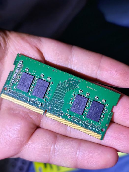 SK Hynix 8GB DDR4 2400MHz RAM Laptop