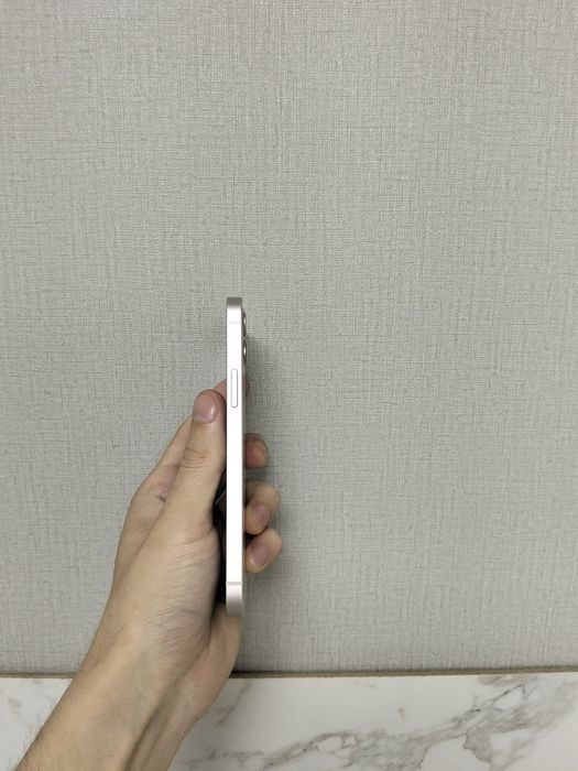 IPhone 12 без ремонта