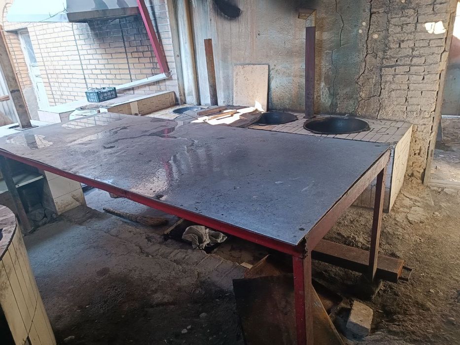 Срочно продается алюминиевый стол