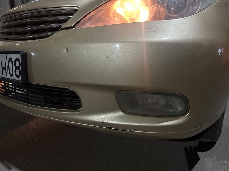 Бампер на Lexus es300