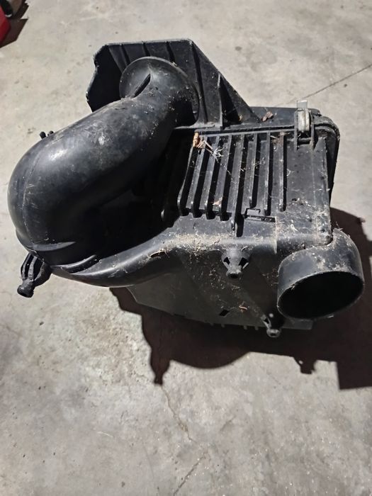 Кутия за въздушен филтър за Мазда 6