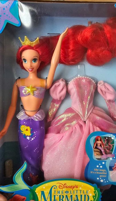 Много красива и рядка кукла Ариел