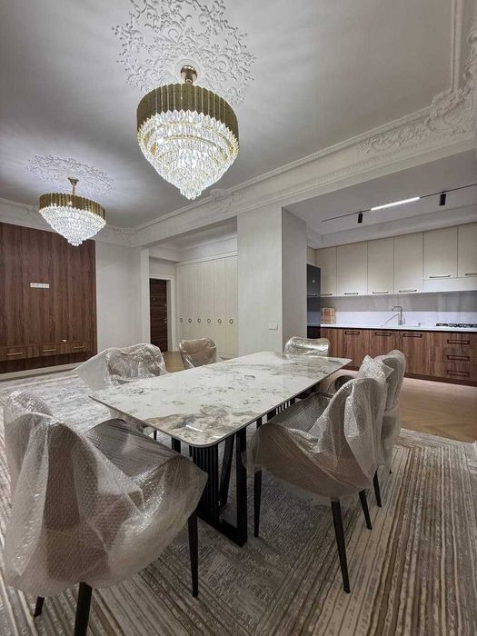 Продается квартира / 3/2/8/ ТАШКЕНТ СИТИ / 91м2