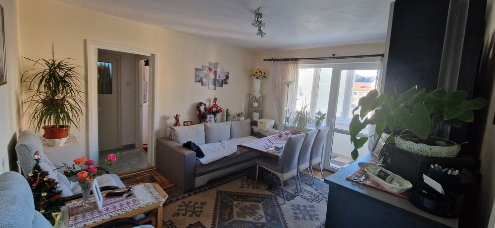 Apartament 2 camere, semidecomandat, cartier Gura Câmpului,  str. Sinaia nr. 1