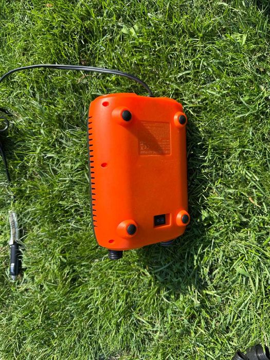 Електрическа помпа 12V за SUP / уинг фойл дъска, с накрайници