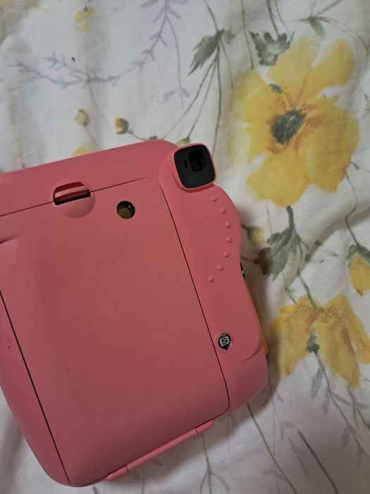 Fujifilm instax mini camera 9