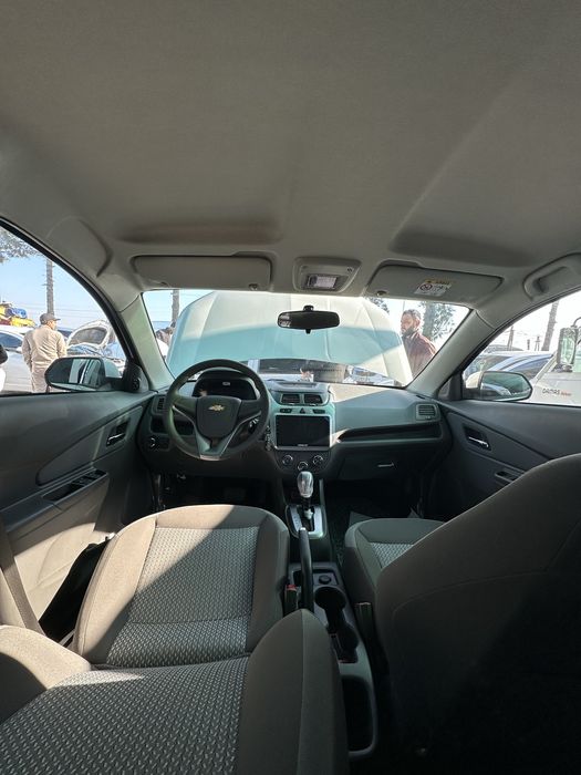 Moshina haydalmagan yangi aybi yoq narxi kelishilinadi