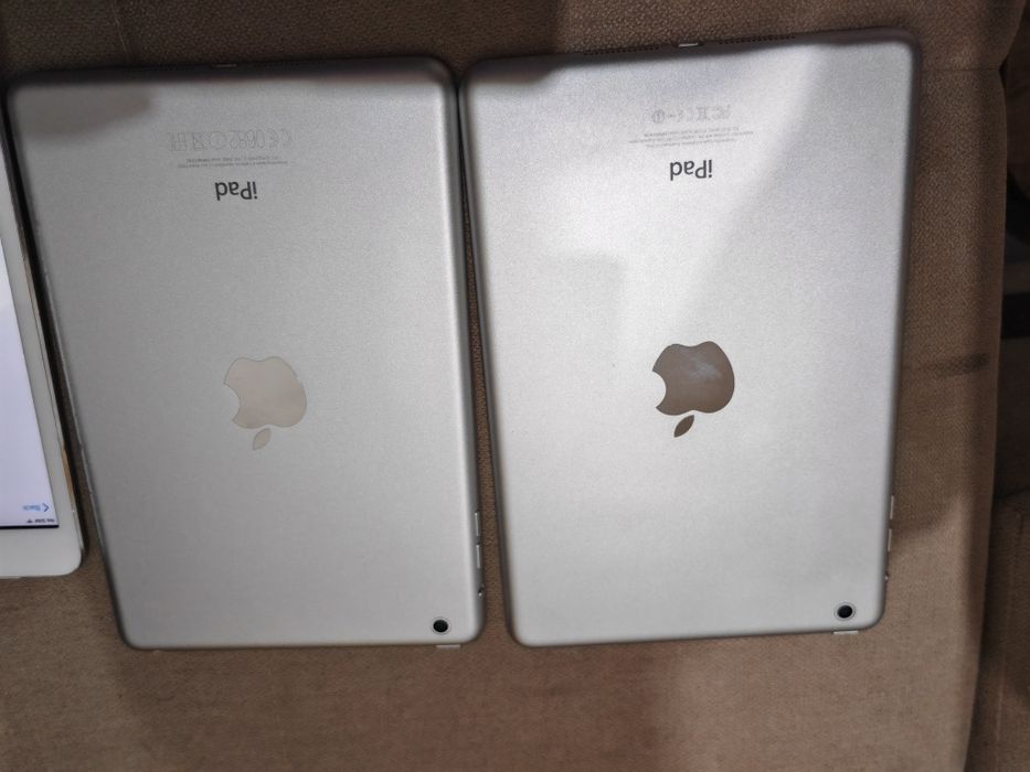 Apple  iPad  Mini