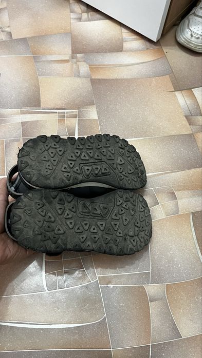 Отдам даром крассовки