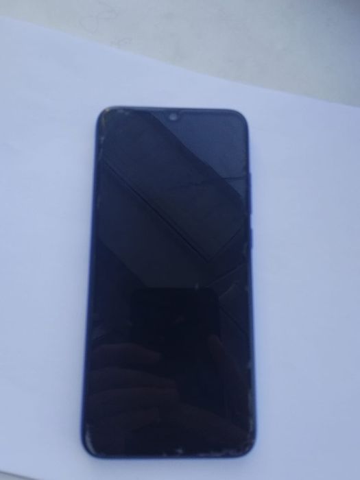 Продам Redmi note 7 4/64