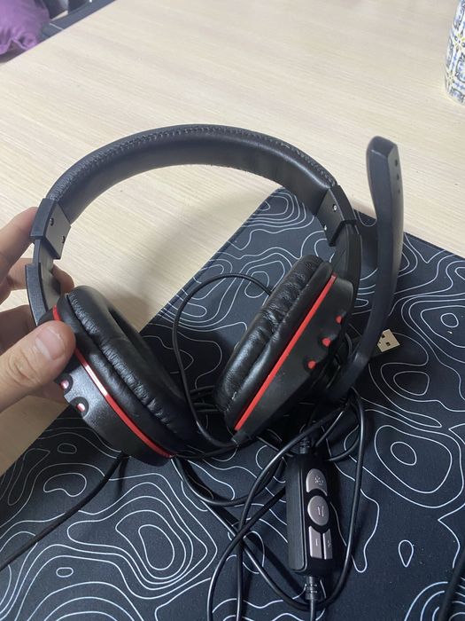 Игровые наушники