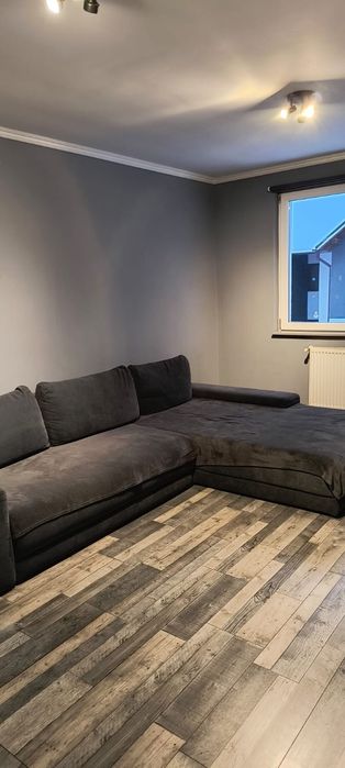 Apartament cu 3 camere in zona rezidentiala.