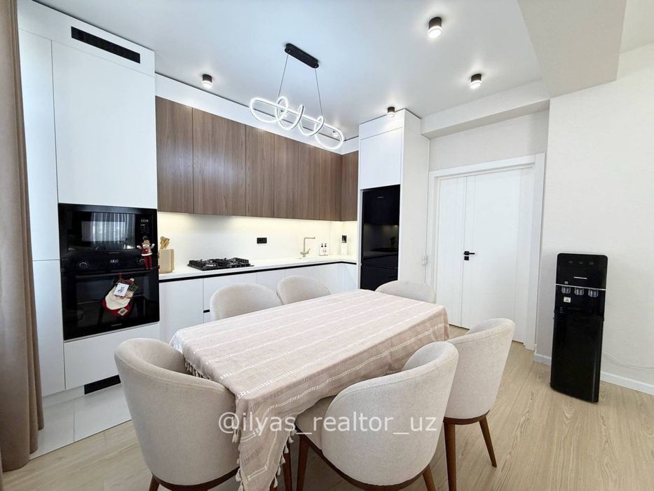 3/5/15 84м2 Жк Parkent Plaza / Корзинка Авиатор