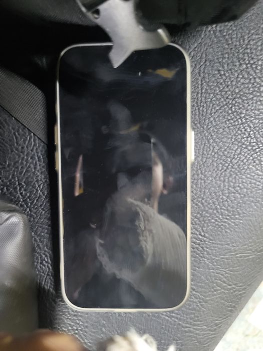 Обменяю айфон 16