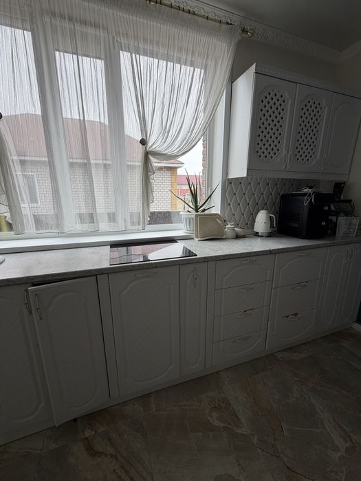 Продам кухонный гарнитур.