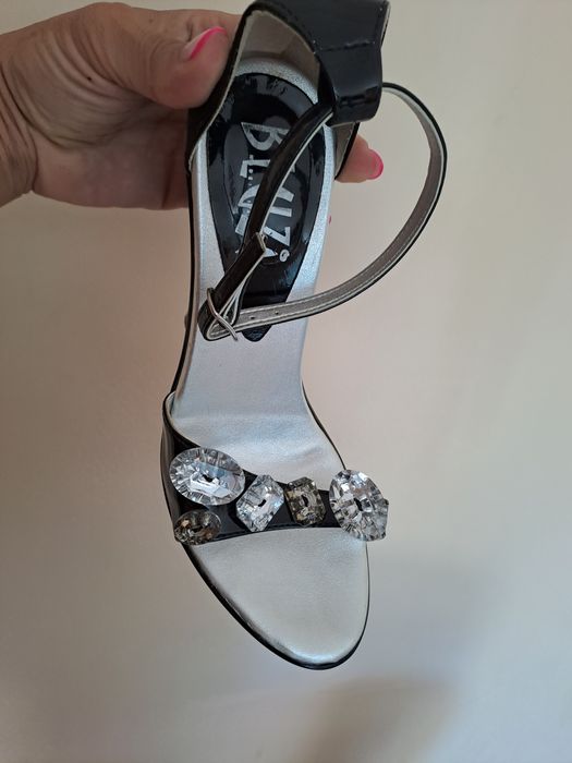 Летни секси обувки