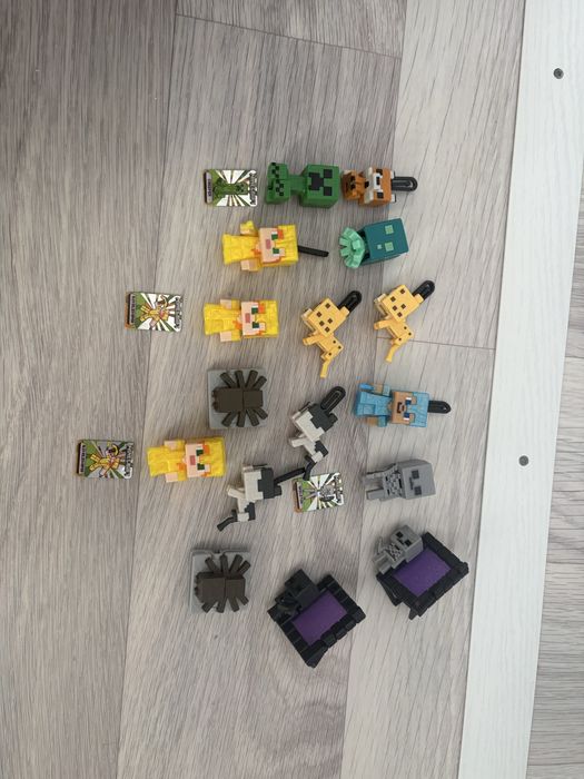 Фигурки Киндер Джой Minecraft
