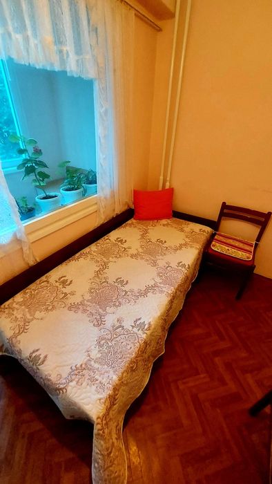 Дава се под наем Едностаен апартамент в Бургас, Изгрев - 42 кв.м за 127.5 € - Снимка #2