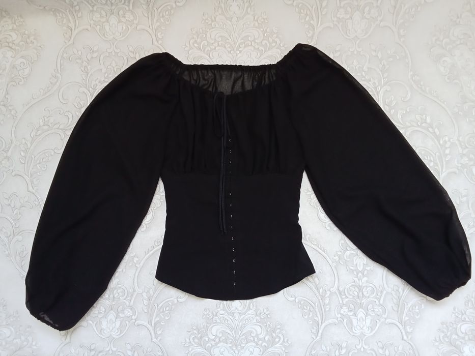 Женские блузки xs/s