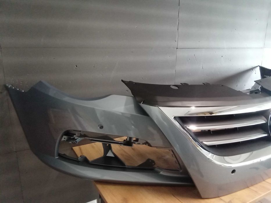 Bara fata Grila radiator VW Passat CC 08-12 Albastru Deschis LC7Z