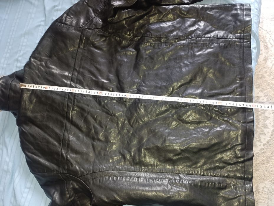 Кожаная  зимняя куртка.