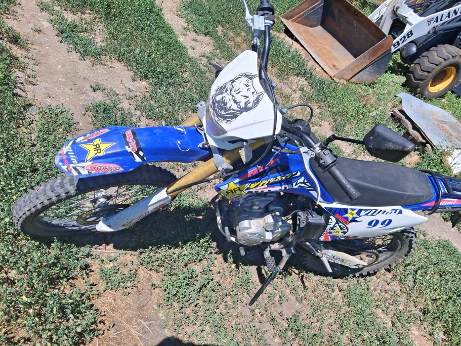 Продам эндура 250куб