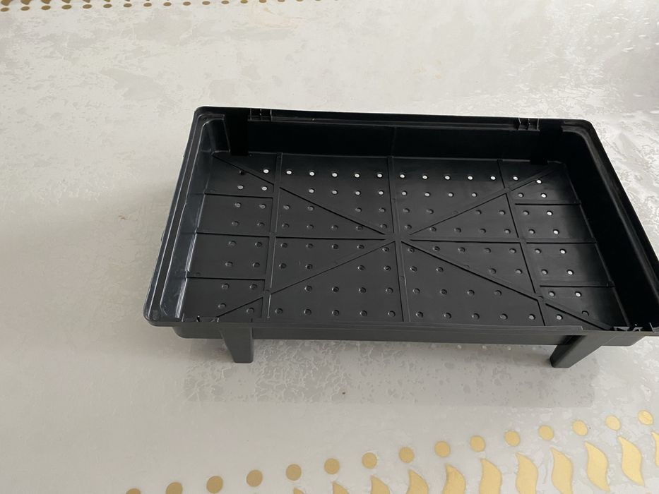 Поднос для гидроплника