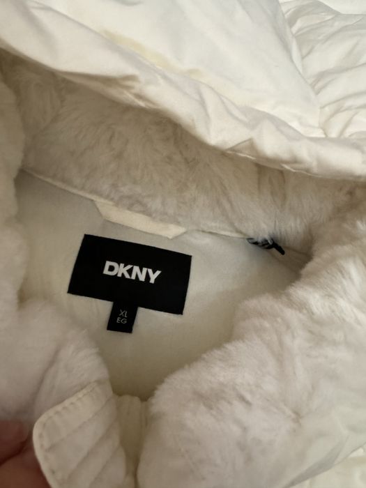 Оригинално дамско яке DKNY