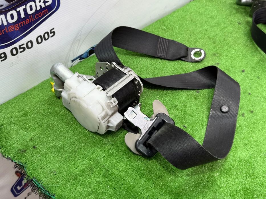 CENTURA SIGURANȚĂ FATA STANGA TOYOTA PRIUS 2012 HYBRID 1.8 BENZINA COD OEM 7S2070-P J082512 2009-2015