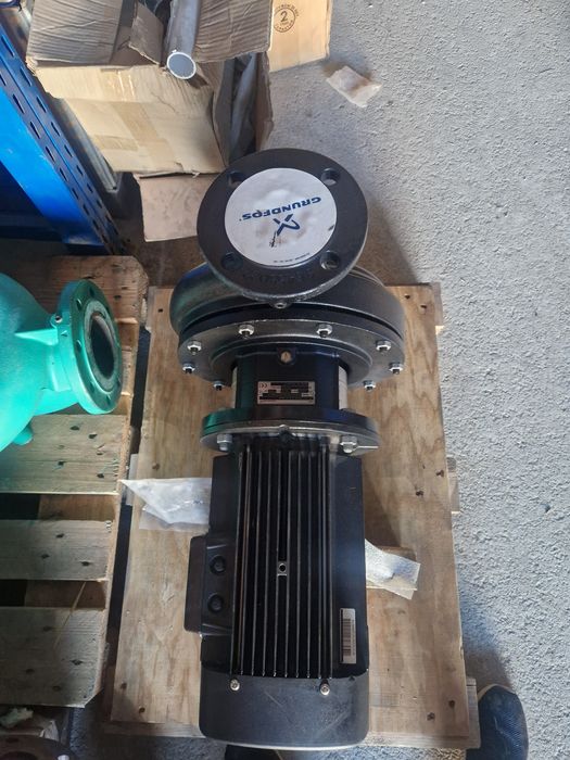 Насос центробежный Grundfos TP 65-150/4