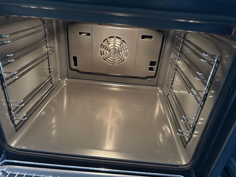 Фурна  за вграждане Бош/Bosch