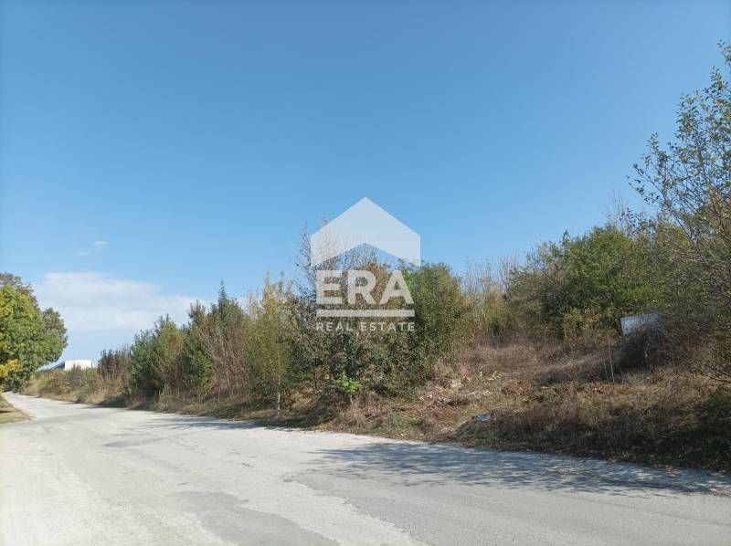 Продава се Парцел в с. Тополи, Област Варна - 2652 кв.м за 53 €/кв.м - Снимка #1