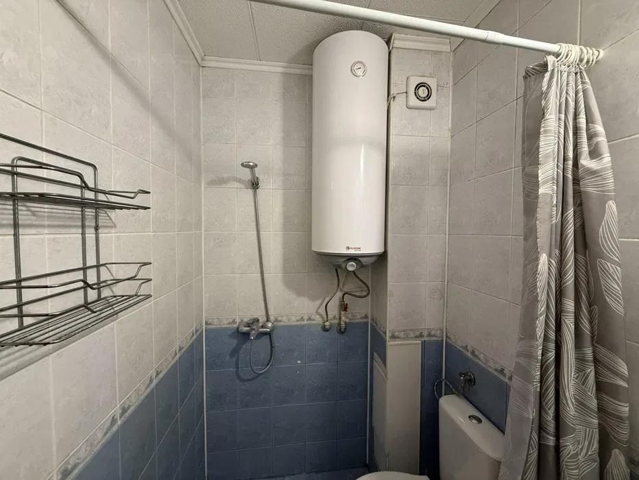 Дава се под наем Двустаен апартамент в Варна, Бриз - 52 кв.м за 460 € - Снимка #6