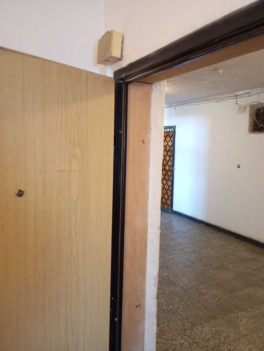 метална входна врата