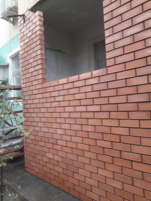 Кладка аблицовичним кирпича