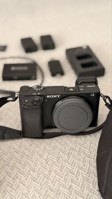 Sony A6400 комплект с объективом