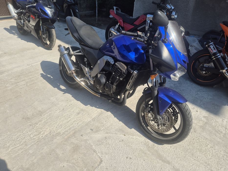 Kawasaki z750 S  на части