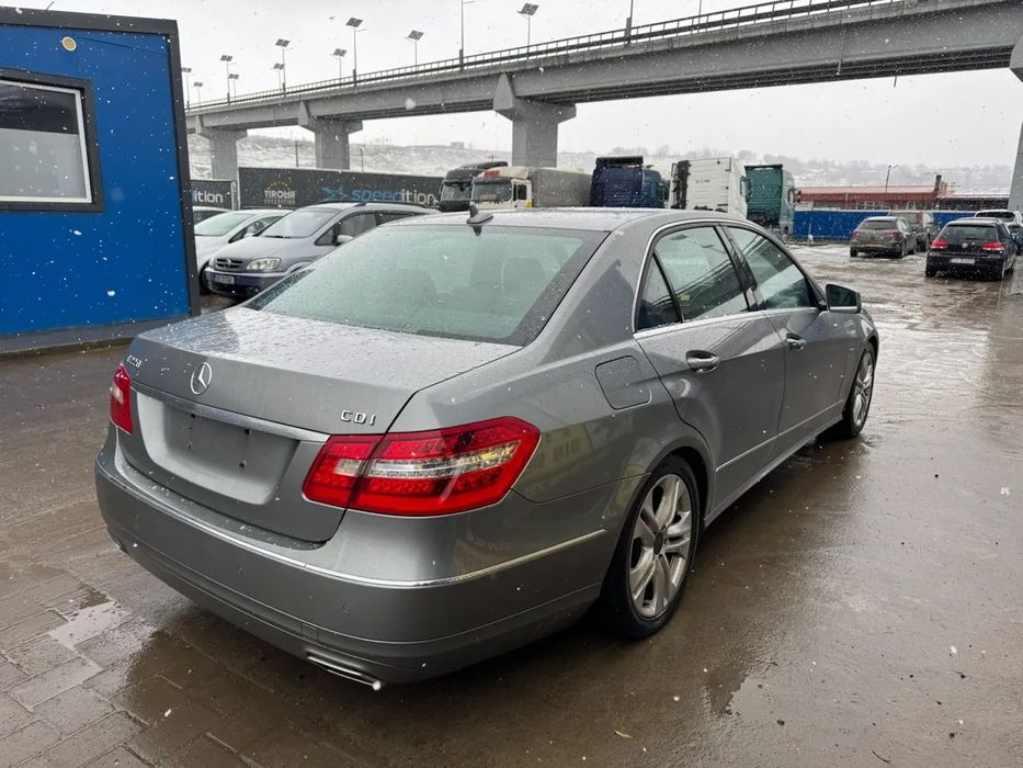 Bara / Capota / Faruri / Aripi / Usi / Portbagaj / Triple Mercedes E-Class w212 2009-2014