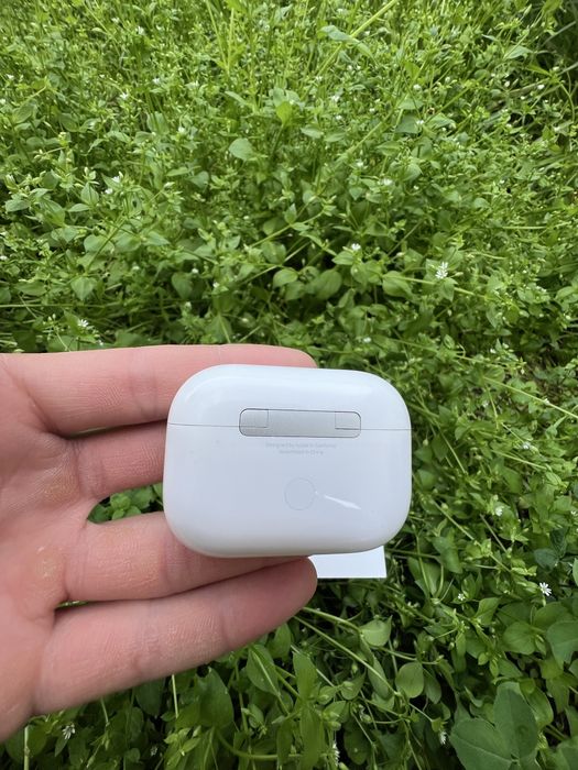 Airpods pro 2  Original naushnik sotiladi srochna