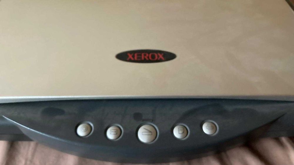 Скенер XEROX(сканер без принтер)