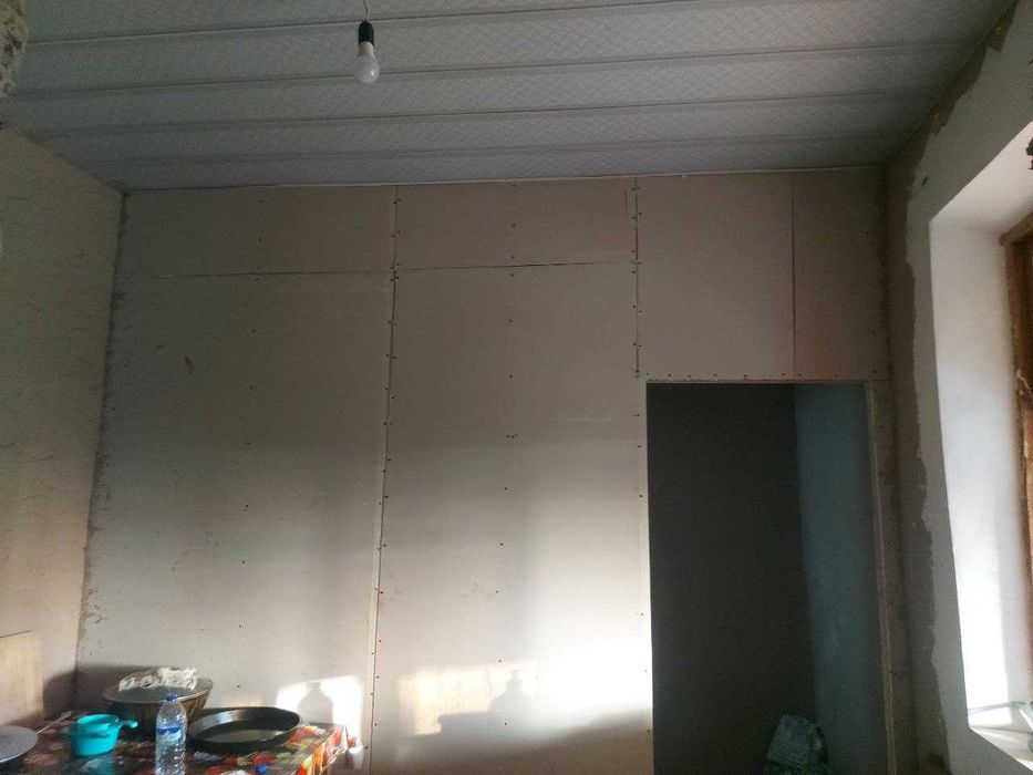 Уй сотилади, катта участка, ховли.