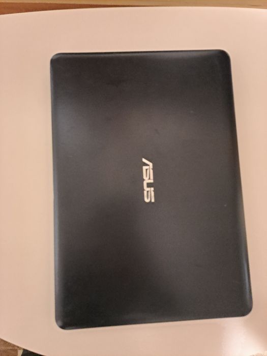 Laptop Asus L402S