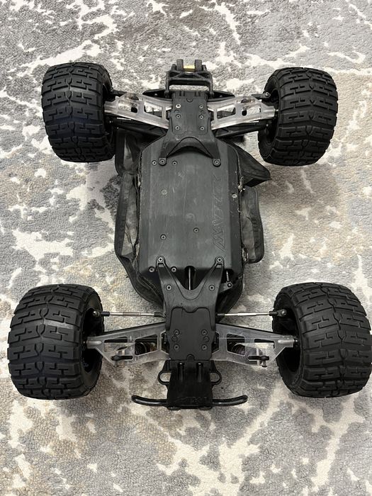 Rc 1/10 Maverick Quantum XT Flux
