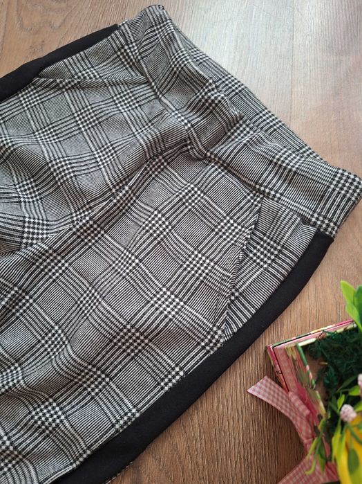 Плътен панталон по тялото