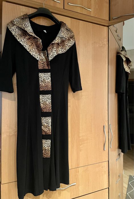 Вечернее платье, со ставками